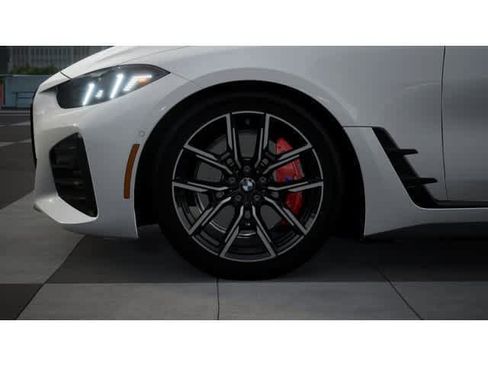 New 2026 BMW 430i xDrive w/ M Sport Package AWD/4WD image 7