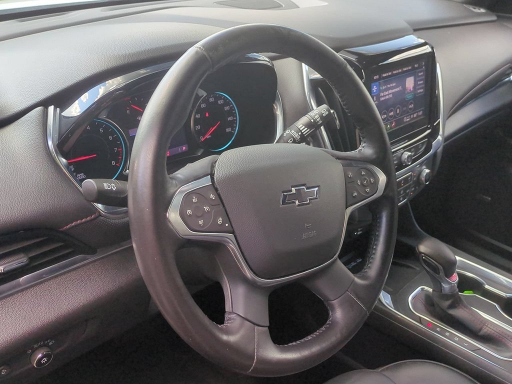 Used 2022 Chevrolet Traverse RS AWD/4WD image 14