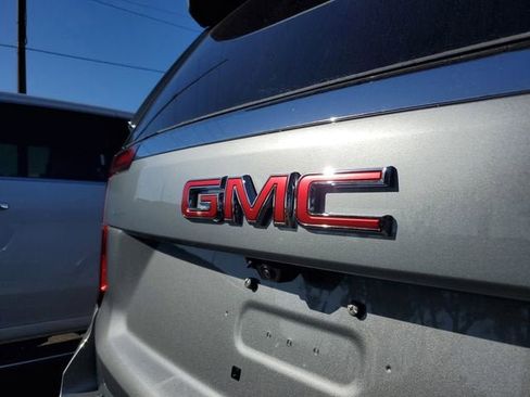 New 2026 GMC Yukon XL Elevation image 7