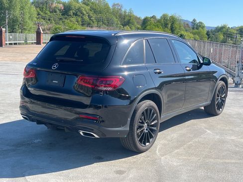 Used 2022 Mercedes-Benz GLC 300 image 3
