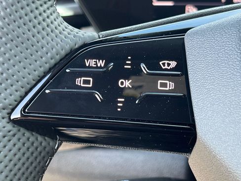 New 2025 Audi SQ5 Premium Plus image 18