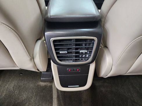 Used 2018 Lincoln MKX Reserve w/ Lincoln MKX Climate Package AWD/4WD image 28