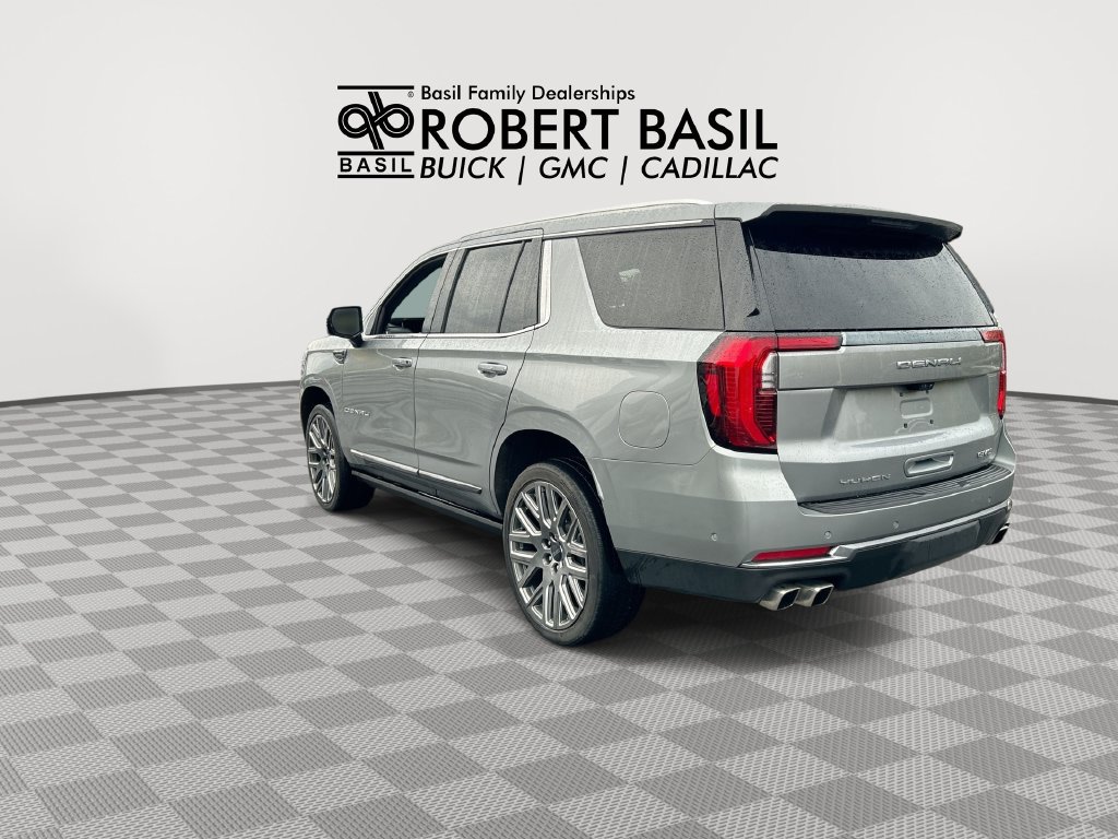 Used 2025 GMC Yukon Denali Ultimate AWD/4WD image 6