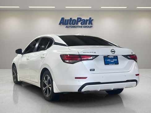 Used 2020 Nissan Sentra SV image 5