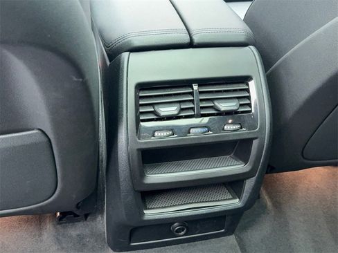 Used 2022 BMW X5 xDrive40i w/ Parking Assistance Package image 42