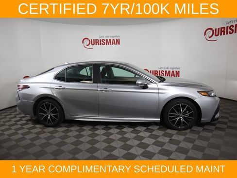 Used 2023 Toyota Camry SE FWD image 29