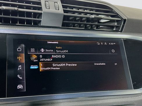 Used 2023 Audi Q3 2.0T Premium image 18