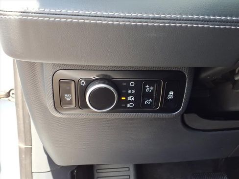 Certified 2024 Ford Mustang Mach-E Premium image 22