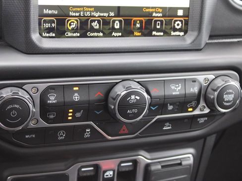 Used 2022 Jeep Gladiator Overland w/ Popular Equipment Package image 38