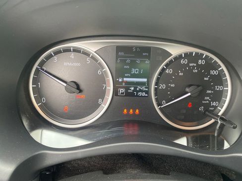 Certified 2025 Nissan Kicks Play S FWD image 17