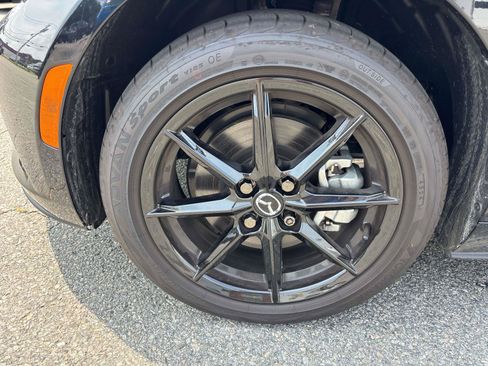 Used 2025 MAZDA MX-5 Miata Sport RWD image 8