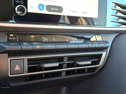 Certified 2025 Toyota Camry LE image 21