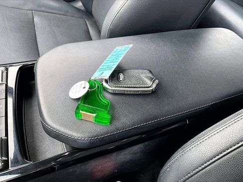 Certified 2019 Kia Stinger image 10