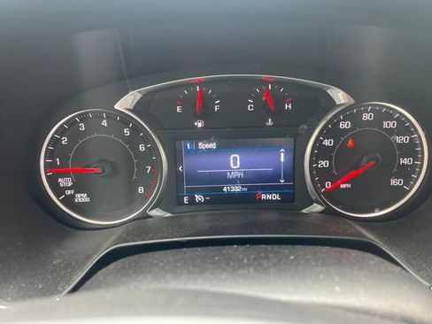 Used 2020 Chevrolet Blazer LT FWD image 12