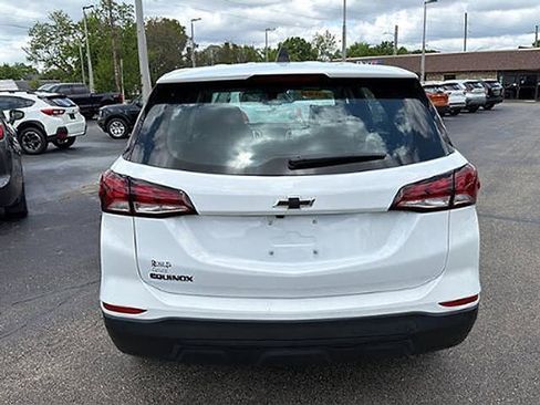 Used 2024 Chevrolet Equinox LS w/ Sport Edition FWD image 6