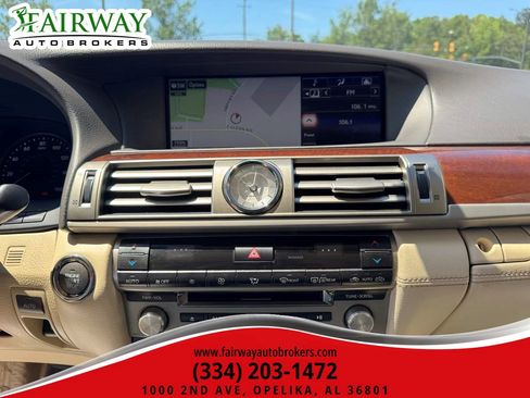 Used 2015 Lexus LS 460 L RWD image 23