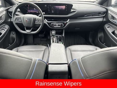 Used 2024 Buick Envista Sport Touring w/ Convenience I Package FWD image 19