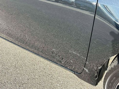 Used 2018 Toyota Corolla LE image 37