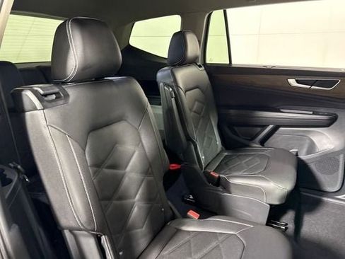 New 2026 Volkswagen Atlas SE AWD/4WD image 13