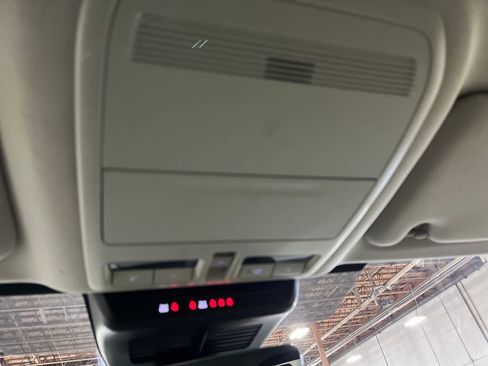 Used 2024 MAZDA CX-90 3.3 Turbo w/ Premium Package image 18