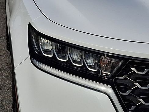 Certified 2022 Kia Sorento S image 11