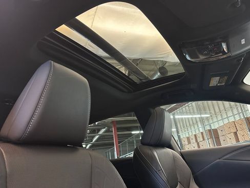 Certified 2025 Lexus RX 350 w/ Convenience Package AWD/4WD image 17