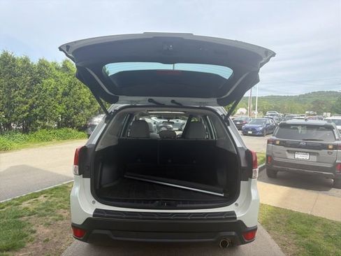 Certified 2023 Subaru Forester Limited AWD/4WD image 27