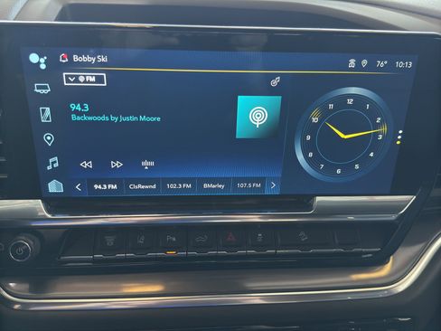 Used 2024 Chevrolet Silverado 2500 High Country w/ Technology Package image 16