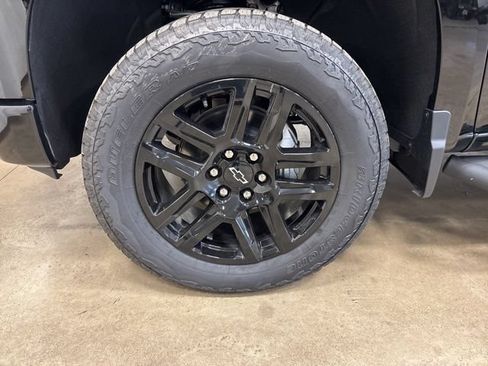 New 2026 Chevrolet Silverado 1500 LT Trail Boss w/ LT Trail Boss Premium Package AWD/4WD image 11
