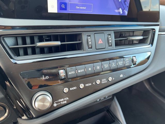Used 2024 Lexus ES 350 w/ Premium Package FWD image 19