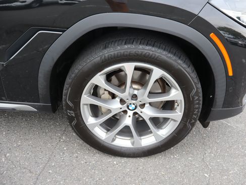 Used 2022 BMW X6 xDrive40i w/ Premium Package AWD/4WD image 38