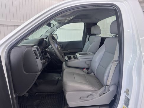 Used 2015 Chevrolet Silverado 1500 W/T RWD image 9