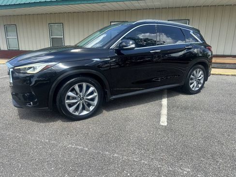 Used 2021 INFINITI QX50 Luxe w/ Cargo Package FWD image 2