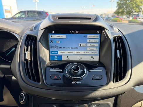 Used 2017 Ford Escape Titanium FWD image 14