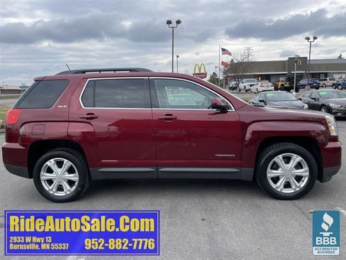 Used 2017 GMC Terrain SLE w/ Convenience Package image 4