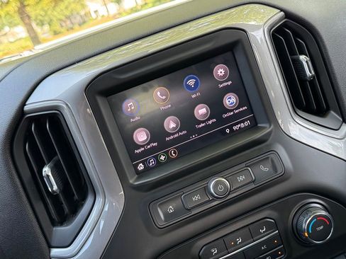 Used 2020 Chevrolet Silverado 1500 Custom w/ Custom Value Package image 23