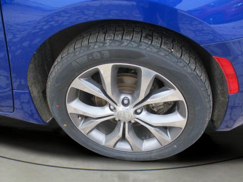 Used 2020 Chrysler Pacifica Limited image 9