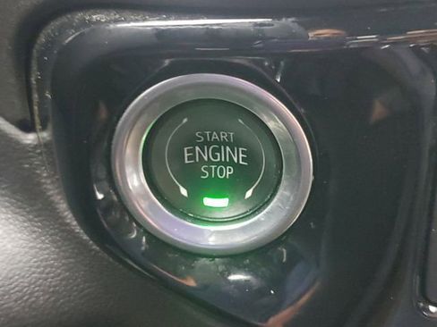 Certified 2024 Chevrolet Silverado 1500 High Country w/ Technology Package image 29