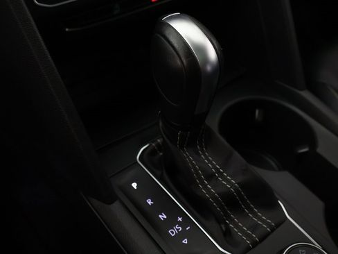 Used 2021 Volkswagen Atlas SE w/ Panoramic Sunroof Package image 50