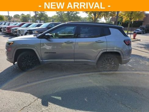 Used 2024 Jeep Compass Limited w/ High Altitude Package AWD/4WD image 6