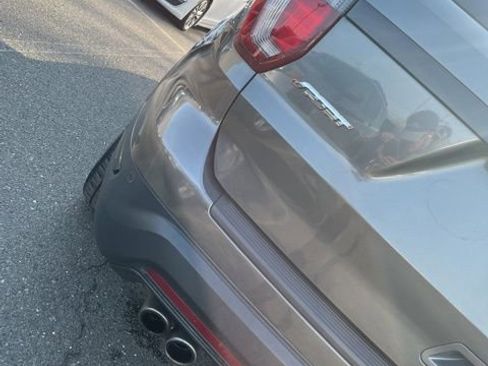 Used 2019 Ford Explorer Sport w/ Equipment Group 401A image 17