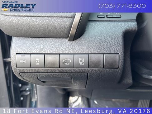 Used 2021 Toyota Camry LE image 16