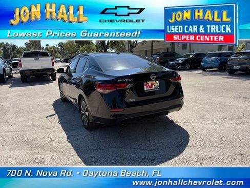 Used 2025 Nissan Sentra SV w/ SV Premium Package FWD image 10