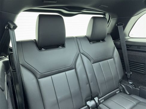 Used 2020 Land Rover Discovery HSE image 58