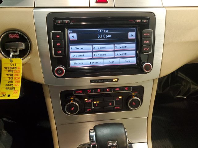 Used 2010 Volkswagen CC Luxury FWD image 19