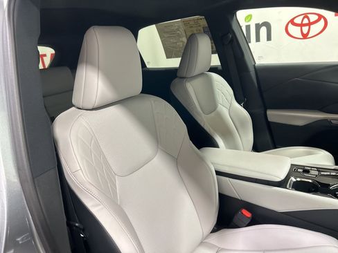 Used 2024 Lexus RX 350h w/ Convenience Package image 14