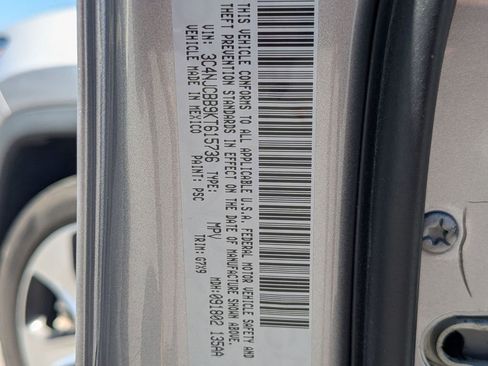 Used 2019 Jeep Compass Latitude w/ Popular Equipment Group image 22