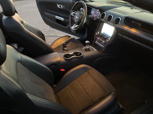 Used 2022 Ford Mustang GT Premium w/ Equipment Group 401A image 31