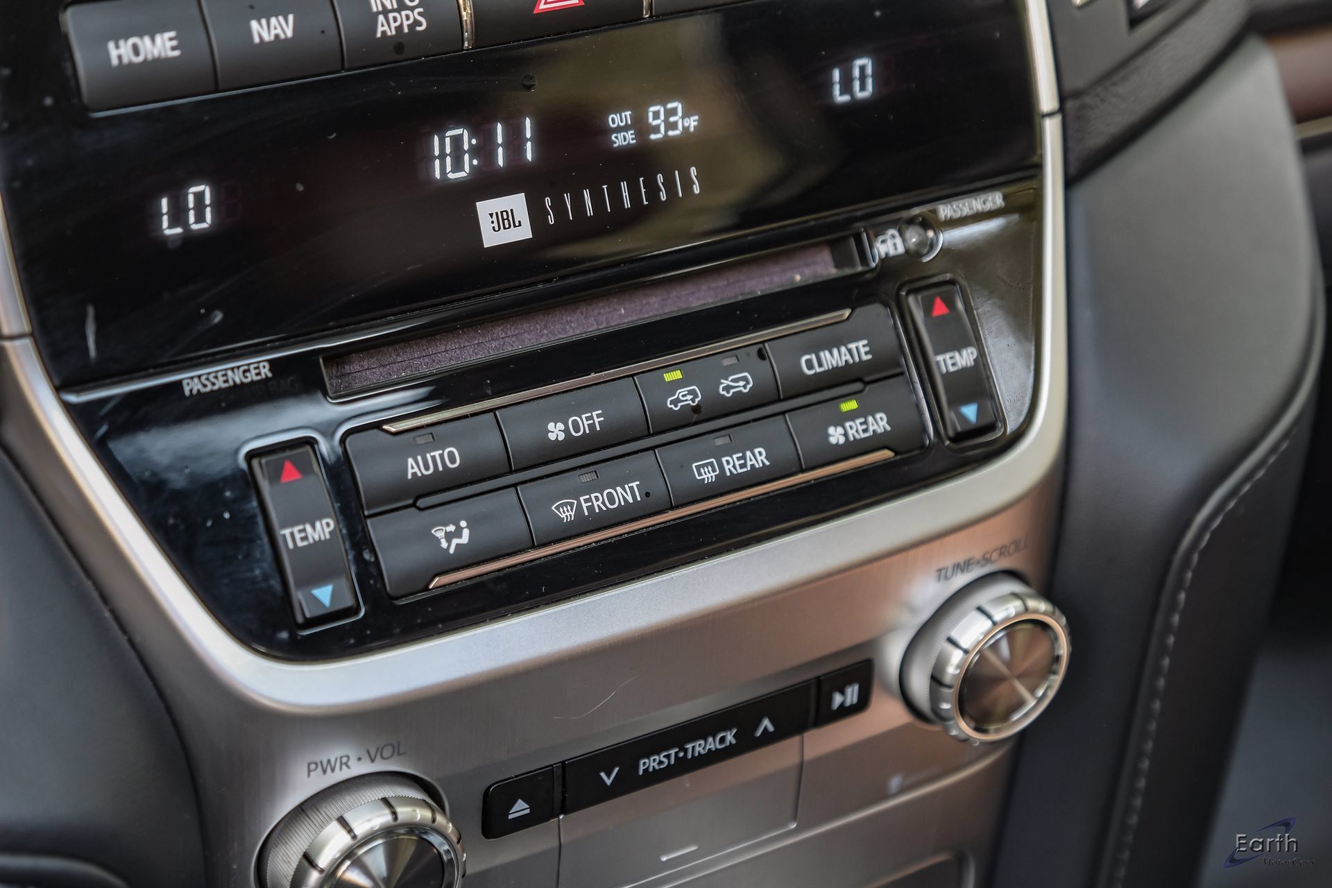 Used 2020 Toyota Land Cruiser AWD/4WD image 62
