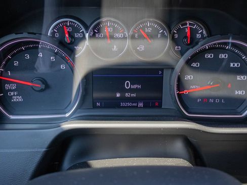 Used 2020 Chevrolet Silverado 1500 LT Trail Boss AWD/4WD image 16